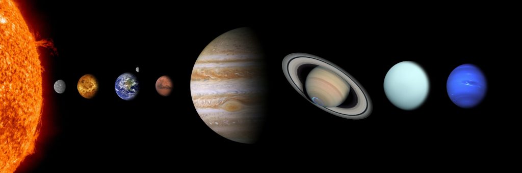 planetas con anillos del sistema solar